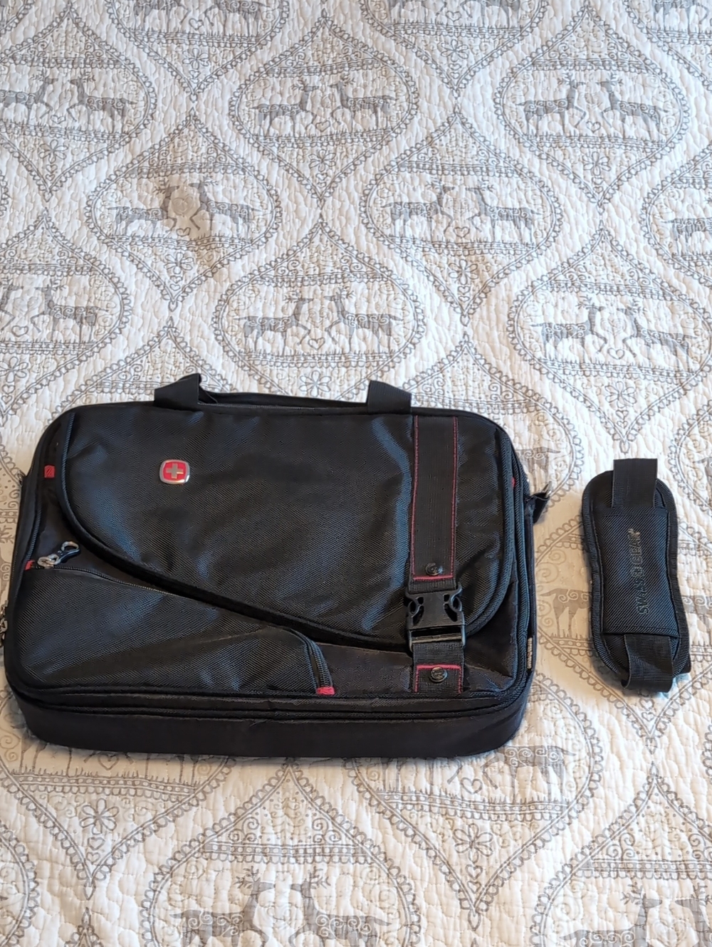 SwissGear Black Laptop Messenger Bag with Red Trim